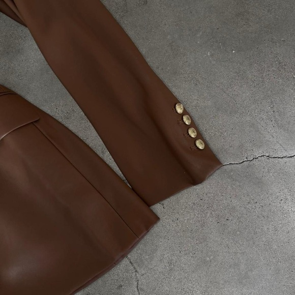 Zara Camel Double-Breasted Blazer with Gold Buttons - Picture 3 of 9